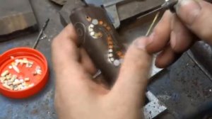 Инкрустация рукояти ножа и её доработка костью, рогом, перламутром, металлом (всечка в дерево)