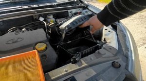 Замена воздушного фильтра Лада Гранта FL