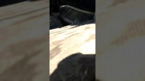 Как разложить заднее сиденье на ниве в диван ,спальное место