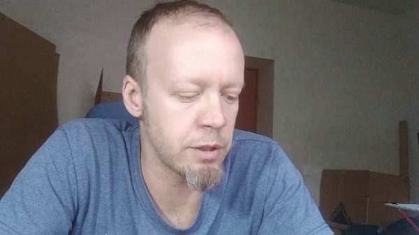 Стр. 9. My Desk is a Mess Предлоги места. Наводим порядок в классе.