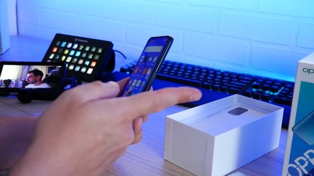 Oppo A72 - Обзор