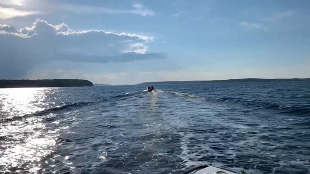 Поездка в Карелию на Белое море. Рыбалка на треску и зубатку. Июль 2022. смотреть онлайн