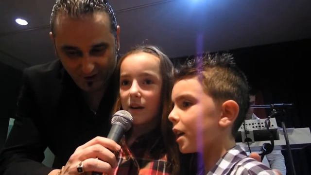 Sara & Arber смотреть онлайн