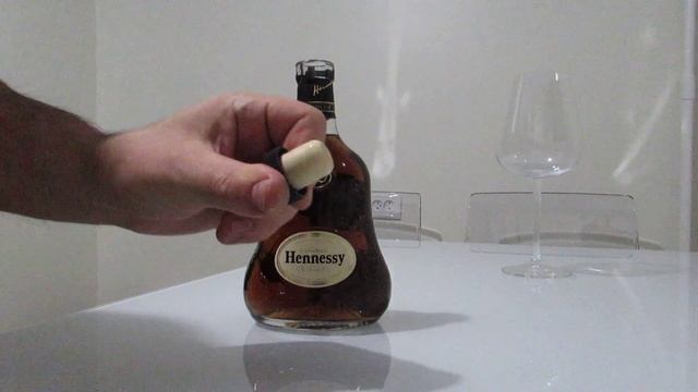 дегустация поддельного хеннесси Hennessy XO подделка смотреть онлайн