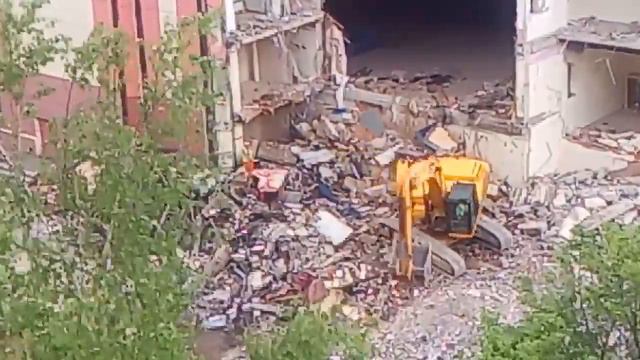 Ломают Будапешт,снимают рояль. смотреть онлайн