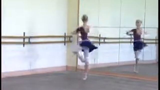 Школа Классическоготанца.wmv смотреть онлайн