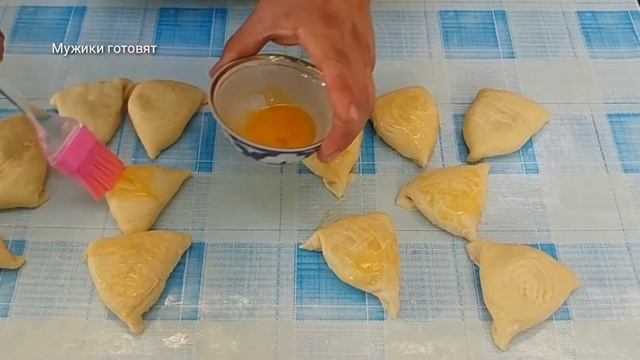 #казансамса #самсакаквтандыре Настоящую самсу, как из тандыра, можно приготовить дома в казане смотреть онлайн