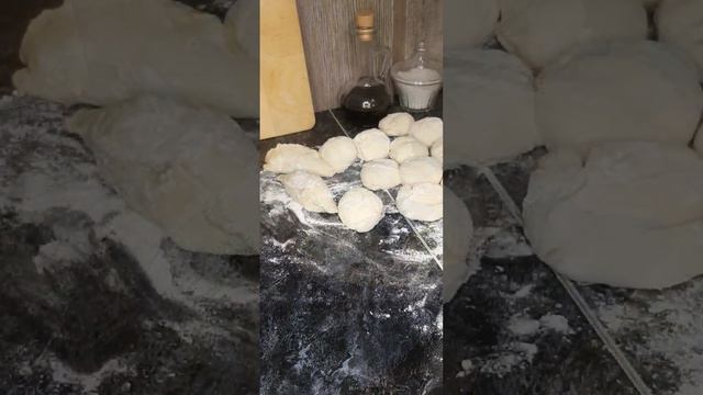 Пирожки на сковороде смотреть онлайн