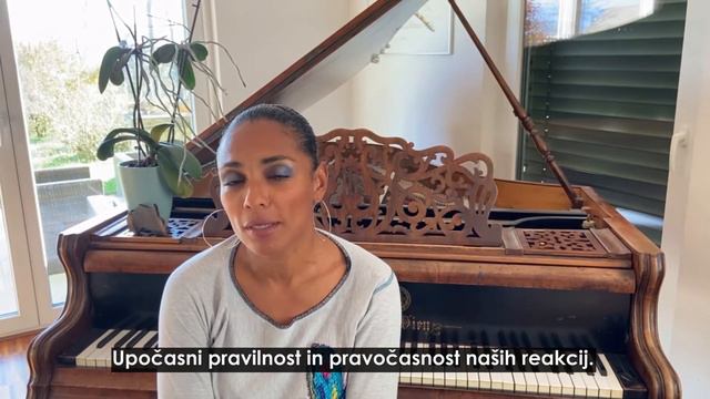 Irena Yebuah Tiran - Za volan vedno trezni! смотреть онлайн