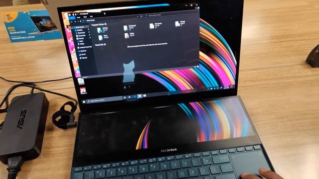 ASUS ZenBook Pro Duo UX581 Intel Core i9 9th Gen 15.6" 4K UHD OLED Touchscreen Laptop (Amaze Tips) смотреть онлайн