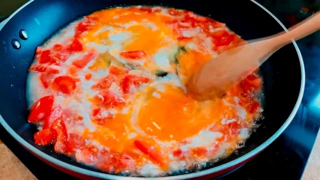 Идея для завтрака.Готовим яйца скрэмбл смотреть онлайн