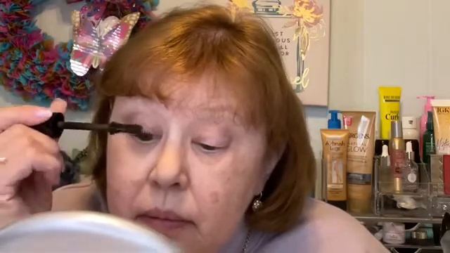 Mascara Mayhem Monday - Revlon So Fierce v No 7 The Full 360 Ultra смотреть онлайн