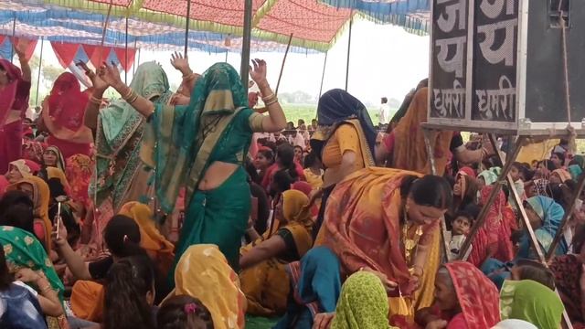 Hello????????? смотреть онлайн