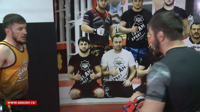 Умар Пасхаев [EXTRA - ROUND] смотреть онлайн