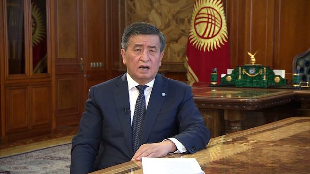 АЖООБУЗ СУЙЛОП ЖАТАТ / ПРЕЗИДЕНТ Сооронбай Жээнбеков смотреть онлайн