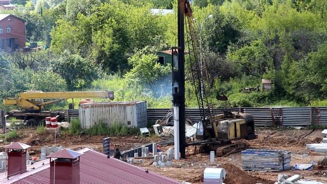 Как забивают сваи, сваебойная машина смотреть онлайн