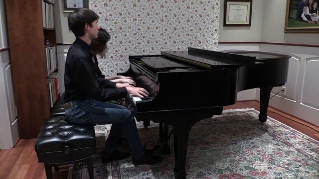 William & Emma play Chabrier's Cortège burlesque (2018) смотреть онлайн