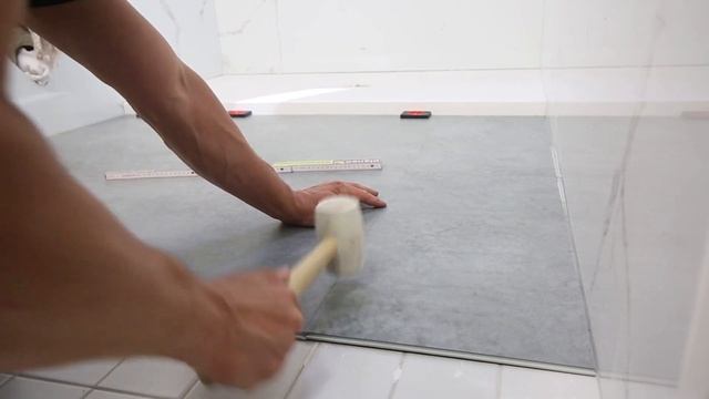 Klick Vinyl auf Fliesen - Boden im Bad schnell renovieren смотреть онлайн