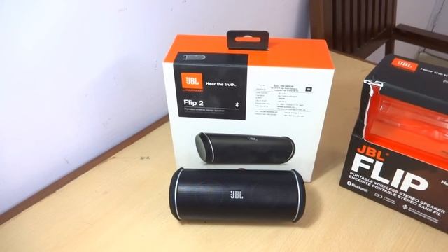 JBL Flip vs Flip 2 Sound Test + Review( New: http://bit.ly/1ywNLMX ) смотреть онлайн