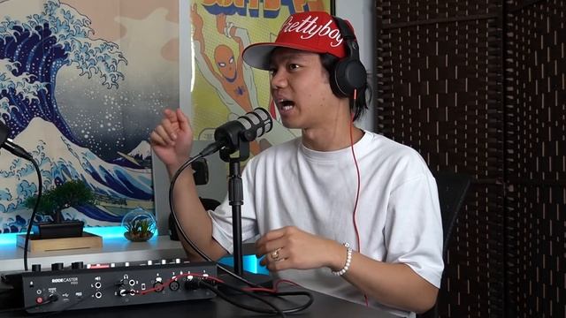 HELLO KITTY MURDER CASE, CRAZY ALIEN FOOTAGE & HOMELESSMAN SURVIVES OFF TINDER DATES - EP.135 смотреть онлайн