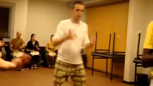 cours de djembe 030.MPG смотреть онлайн