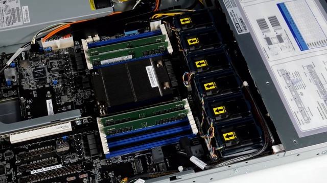 Серверная платформа Asus на базе AMD Epyc смотреть онлайн