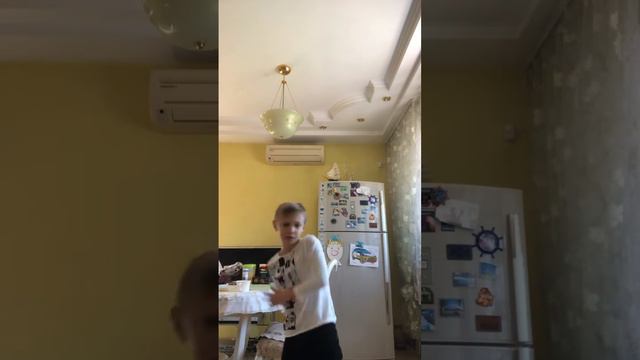 Песня ЛАДА СИДАН🎶 смотреть онлайн