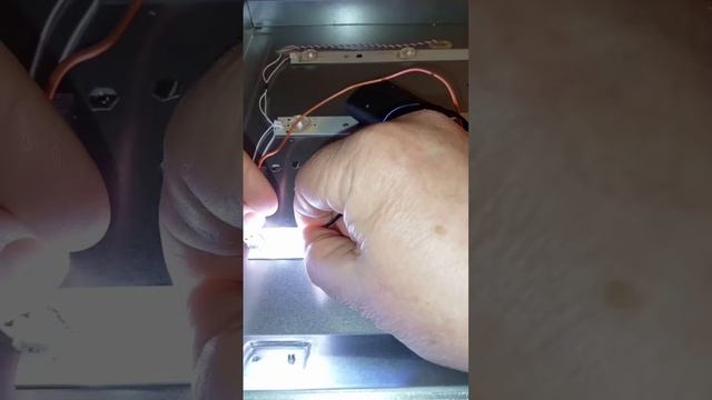 Очень простой способ проверки светодиодов телевизора Fusion 28с10 смотреть онлайн