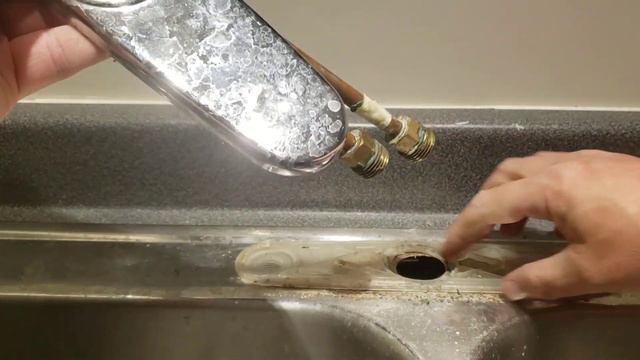 How To Install A Kitchen Faucet - Glacier Bay Mckenna Pull Down Kitchen Faucet Install смотреть онлайн