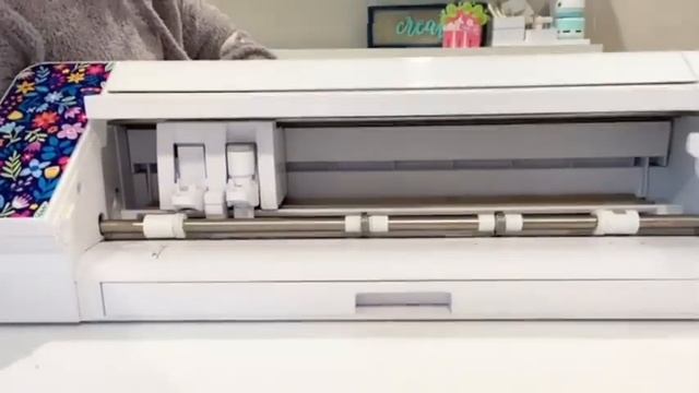 Silhouette CAMEO 4 Beginner Tips! Do's And Don'ts to Get Started! (CAMEO Plus too!) смотреть онлайн