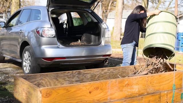 Kitchen Garden Journey (From bare soil to Green and Lush) смотреть онлайн