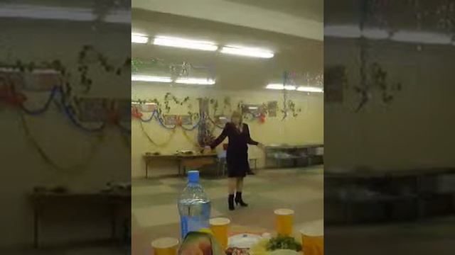 Стрекоз и Мураш смотреть онлайн