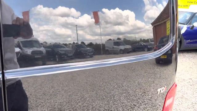 2018 Volkswagen Transporter 2.0 TDI T30 Highline - Combi & Double Bed