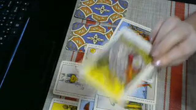 ХОЧЕТ ЛИ ОН ВЕРНУТЬ ВАШИ ОТНОШЕНИЯ смотреть онлайн