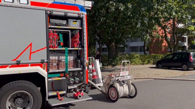 ЗАПАХ ГАЗА В МНОГОКВАРТИРНОМ ДОМЕ, ГЕРМАНИЯ смотреть онлайн