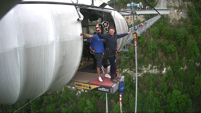 Прыжок веры скай-парк 05 мая 2016 смотреть онлайн