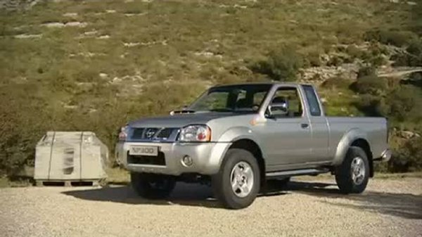 Nissan NP-300