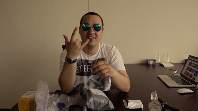 Часы Cobra, очки Ray Ban авиаторы и органайзер для косметики смотреть онлайн
