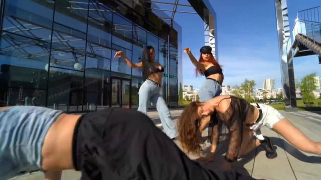 TKN - ROSALÍA & TRAVIS SCOTT | CHOREO by INGA FOMINYKH смотреть онлайн