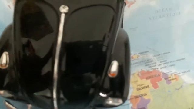 Présentation de la vw beetle 1/24 (welly) смотреть онлайн