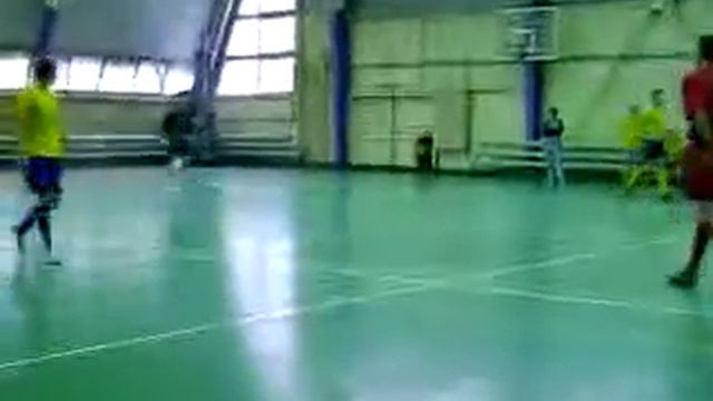 17.11.2007 Слобода - Metalistfans.net - 13:2 (1-й тайм, ч.14) смотреть онлайн