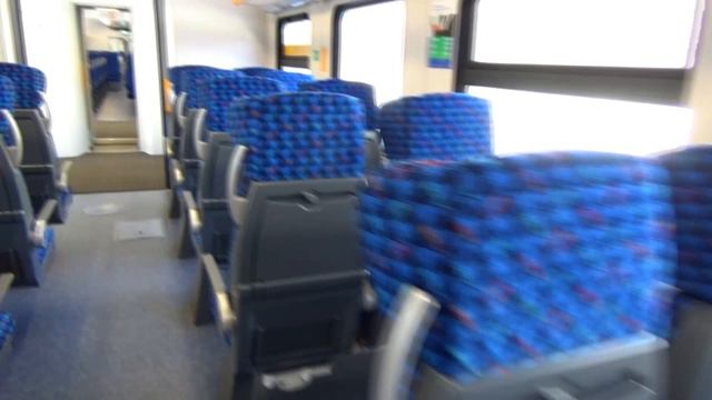Короткий обзор салона нового электропоезда ЭП2Д-0086 "РЭКС" + новые кресла от Ласточки! смотреть онлайн