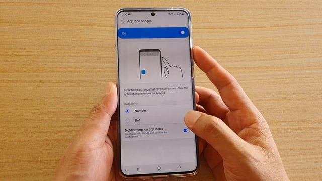 Galaxy S20/S20+: How to Enable / Disable App Icon Badges смотреть онлайн