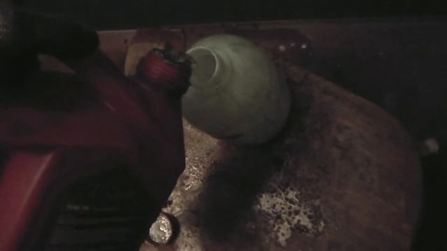 Как залить масло в коробку, редуктор, раздатку Простой способ. Нагнетатель масла своими руками смотреть онлайн