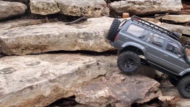 FMS / Rochobby Landcruiser 1:18 Crawler Rigorous Test RC смотреть онлайн