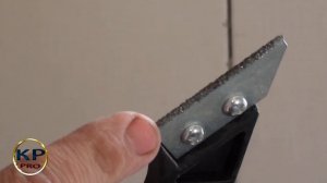 Самый простой и дешевый способ удаления плиточного клея со швов! Мастер-класс !