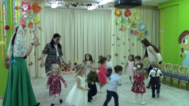 МБДОУ "Детский сад "Изумрудный город" 23февраля+8 марта 3 группа! смотреть онлайн