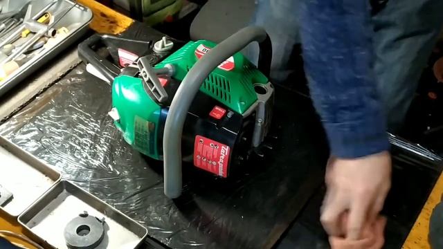 Нет подачи масла на цепь бензопилы. смотреть онлайн