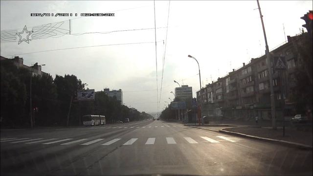 Выделенная полоса для МТС в сторону цирка. смотреть онлайн