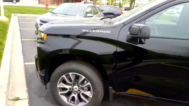 2021 CHEVY SILVERADO RST WITH 3.0 DURAMAX DIESEL ENGINE смотреть онлайн